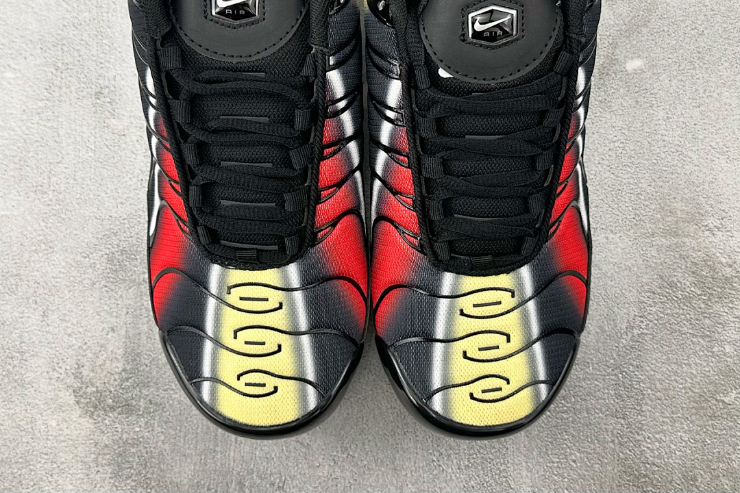 Nike Air Max Plus · M36N — תמונה 9