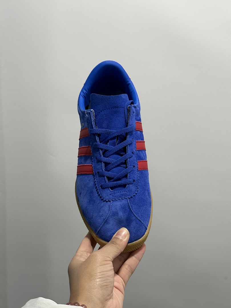 Adidas London · D5DV — תמונה 4