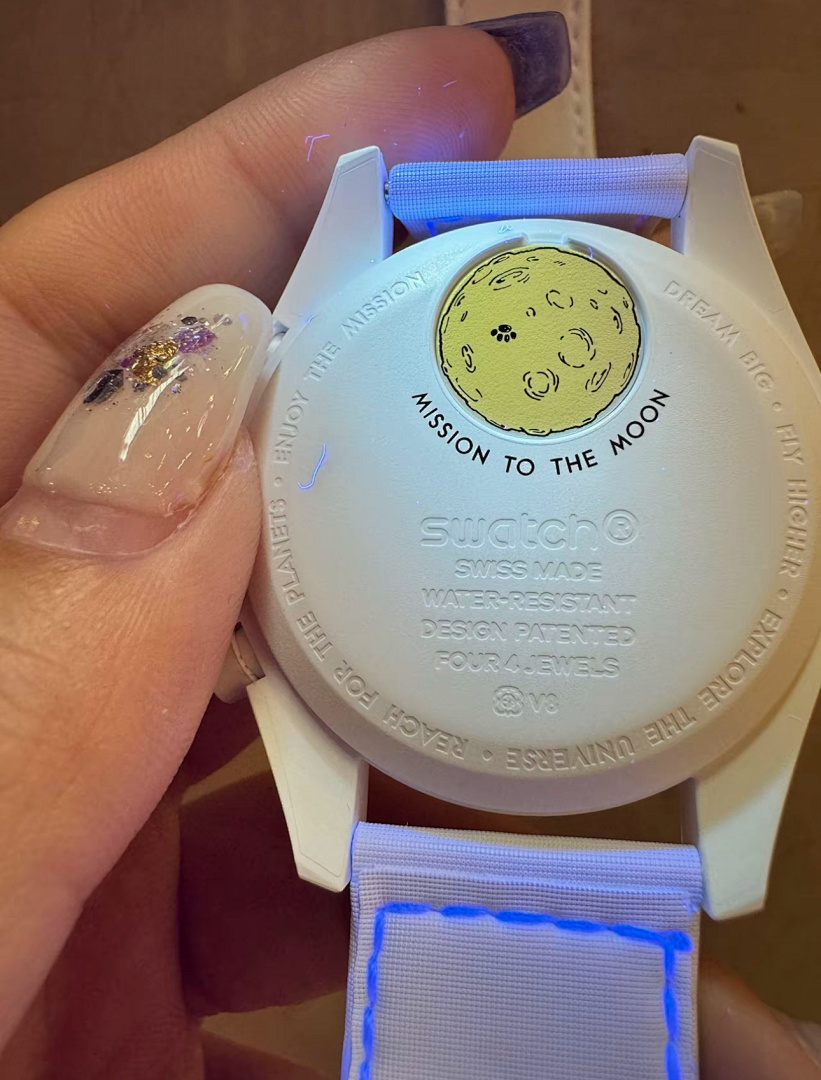 KK04 Omega Snoopy MoonSwatch 28.8$ — תמונה 7