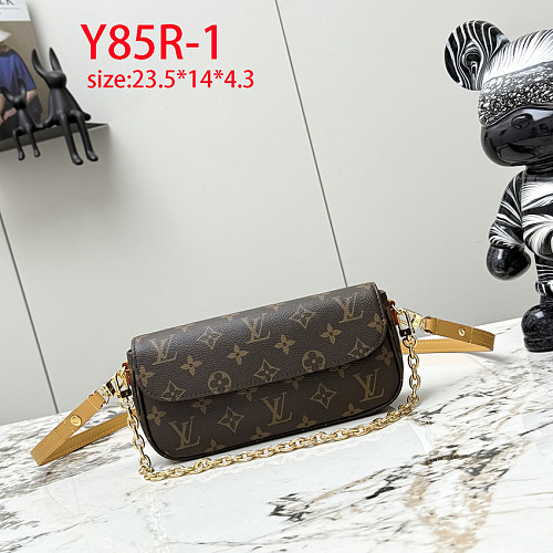 Louis Vuitton Wallet On Chain Ivy · Y85R
