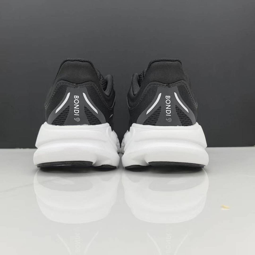 Hoka One One Bondi 9 · C7YX — תמונה 6