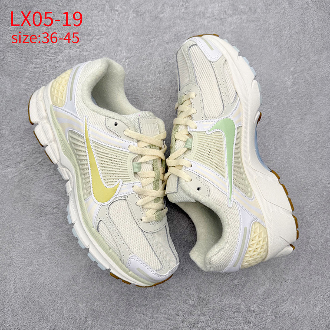 Nike Zoom Vomero 5 · LX05