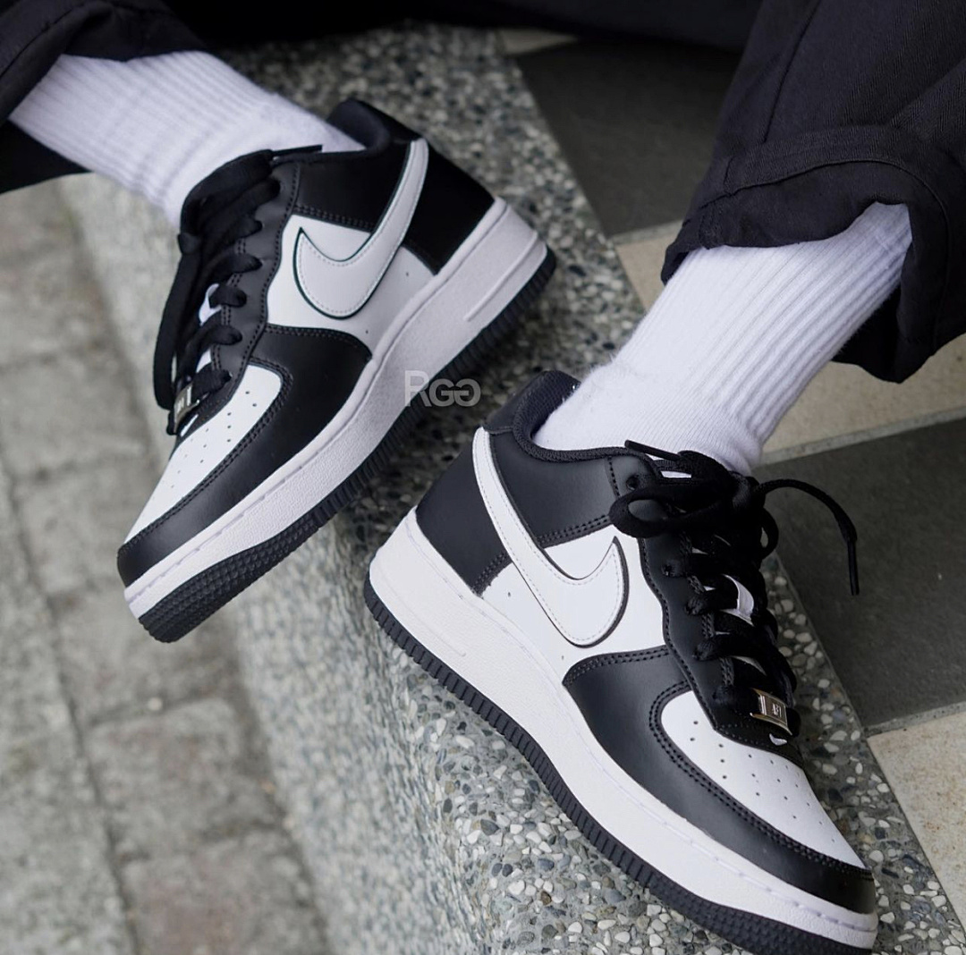 Nike Air Force 1 '07 · W575A
