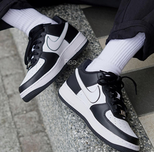 Nike Air Force 1 '07 · W575A