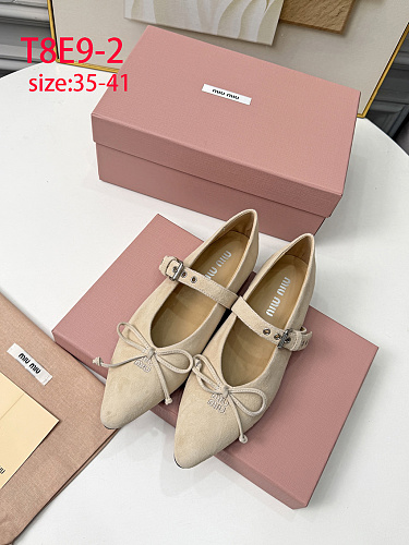 Miu Miu Mary Jane · T8E9