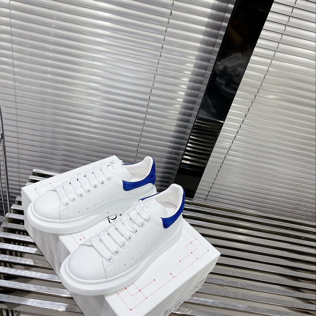 Alexander McQueen Oversized Sneaker · Y161A — תמונה 5