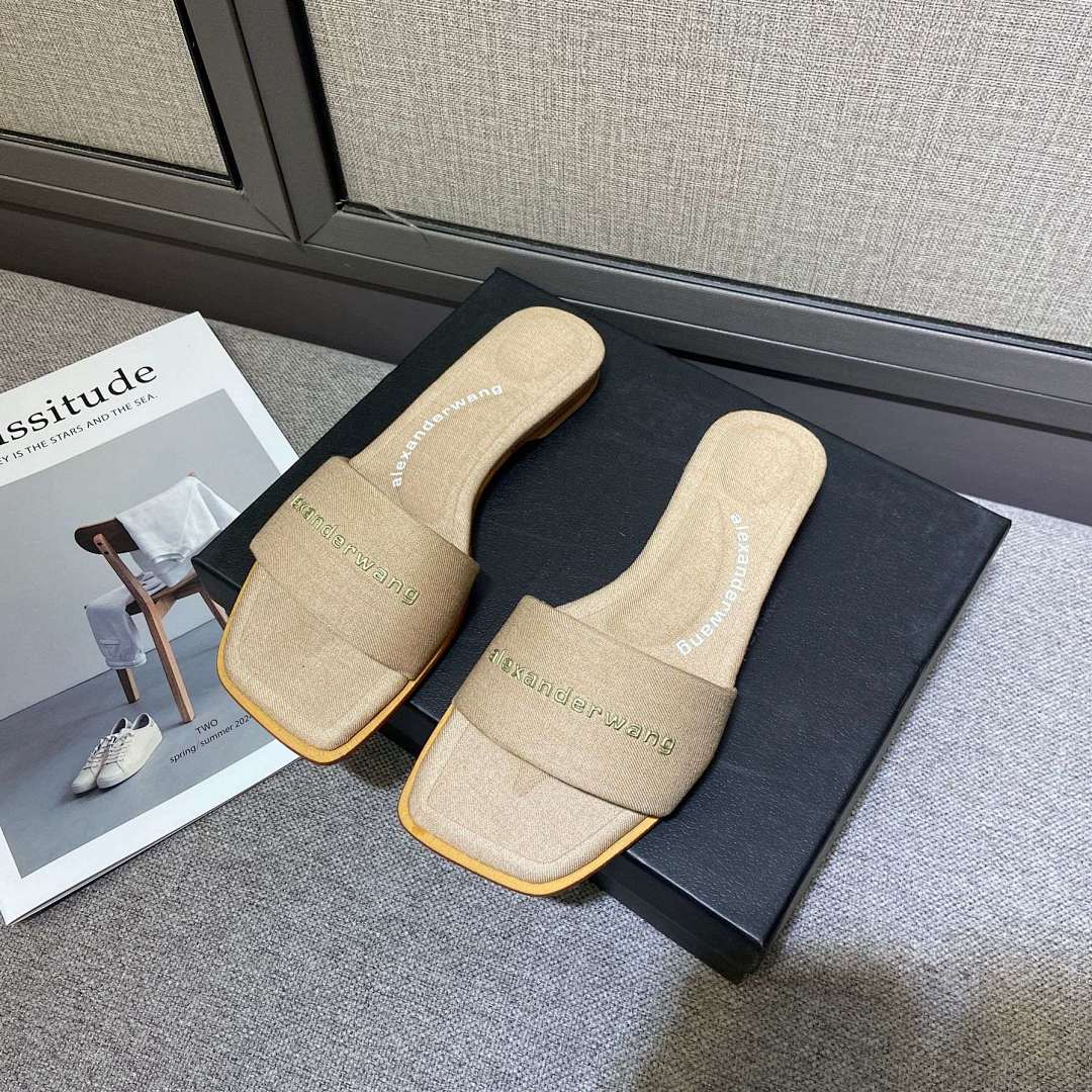 Alexander Wang Pool Slide · L1X2 — תמונה 9