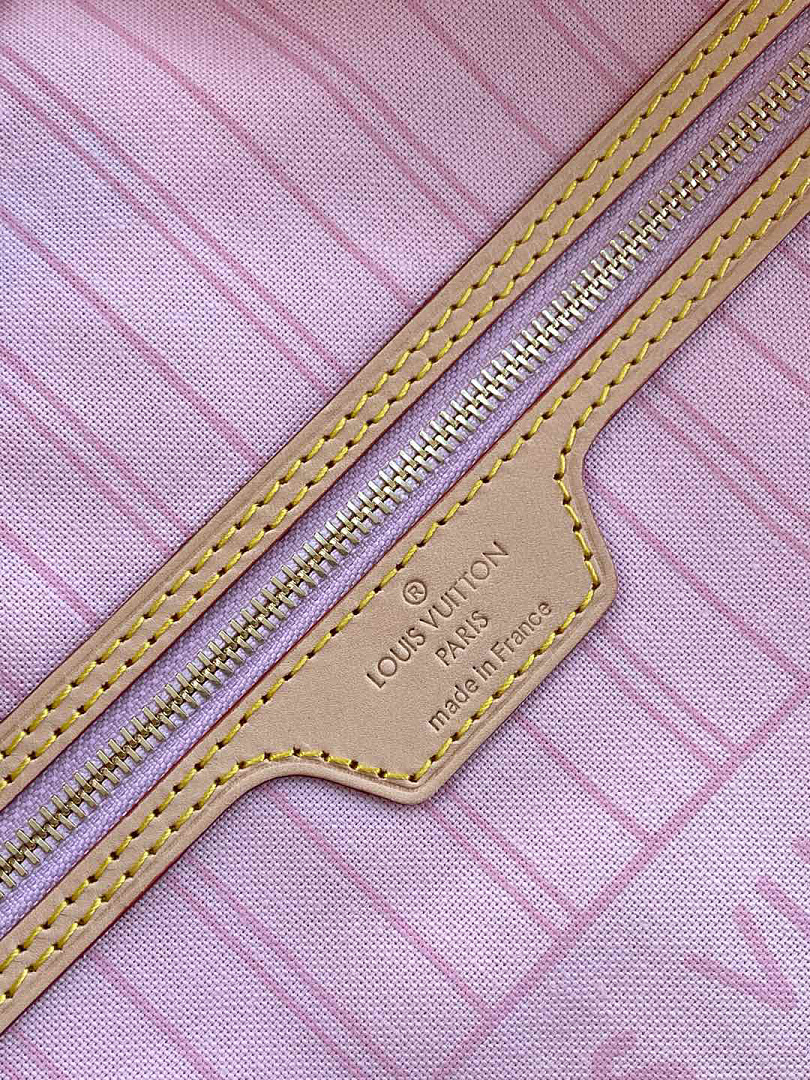 Louis Vuitton Neverfull MM · L1V8 — תמונה 2