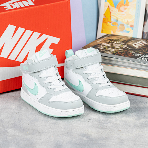 Nike Court Borough Mid 2 · M59N