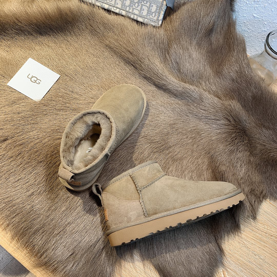 UGG Classic Ultra Mini · M7H2 — תמונה 16