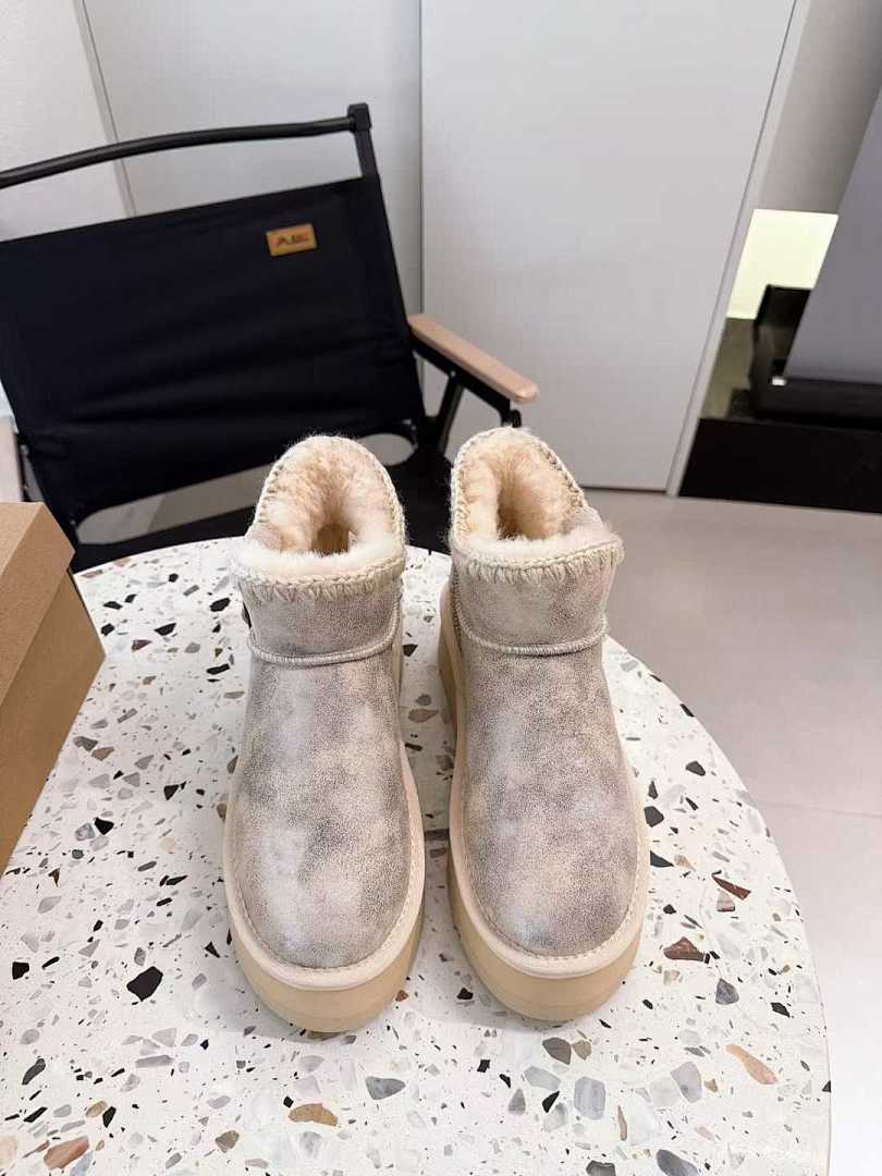 UGG Mini Swifty Buckle Platform · YG22 — תמונה 11
