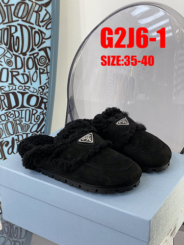 Prada — כפכפים ומולס · G2J6