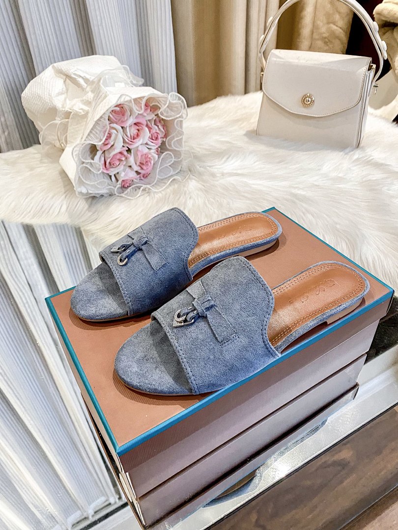 Loro Piana Summer Charms Sandal · 2QQF — תמונה 4
