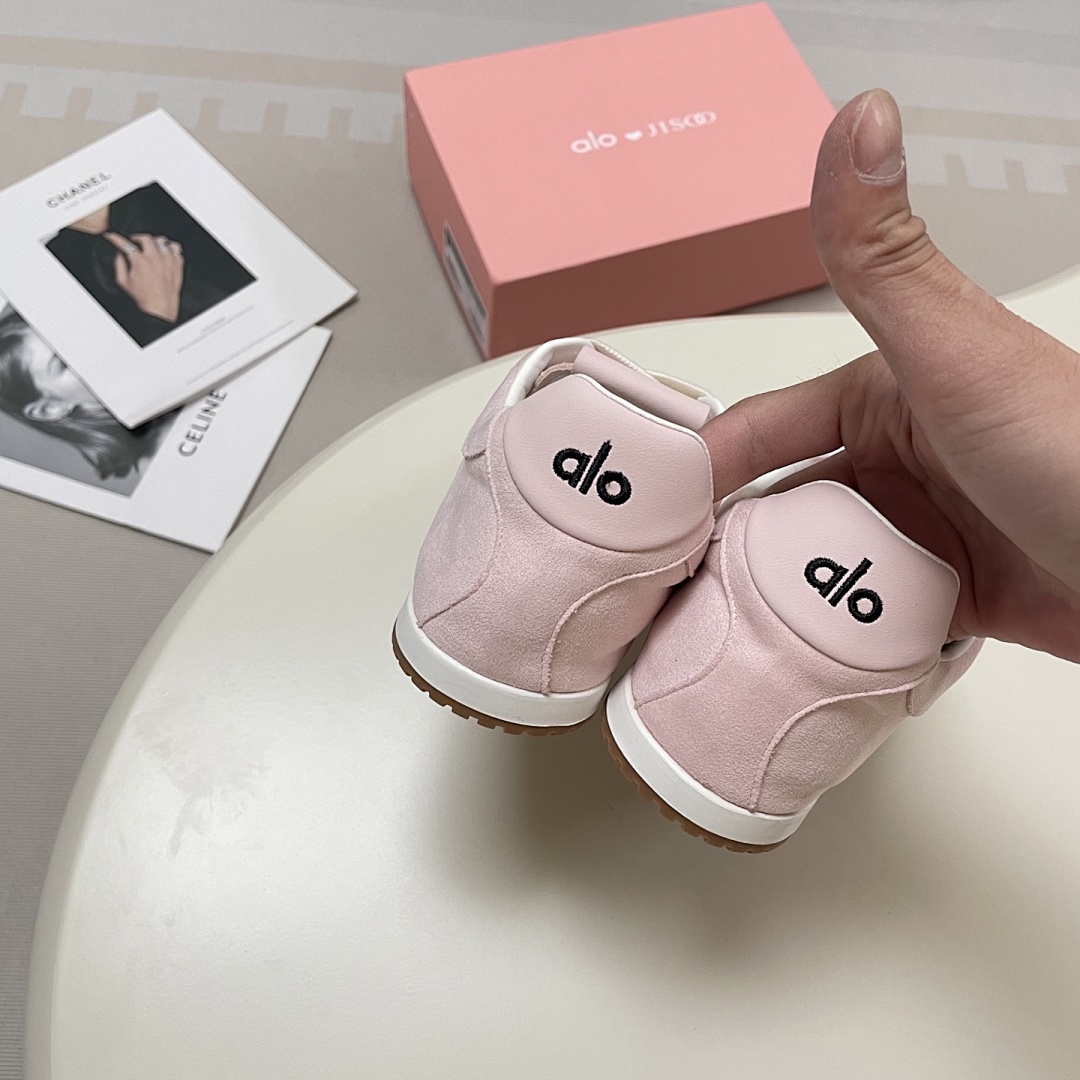 Alo Yoga Sunset Sneaker · J02X — תמונה 3