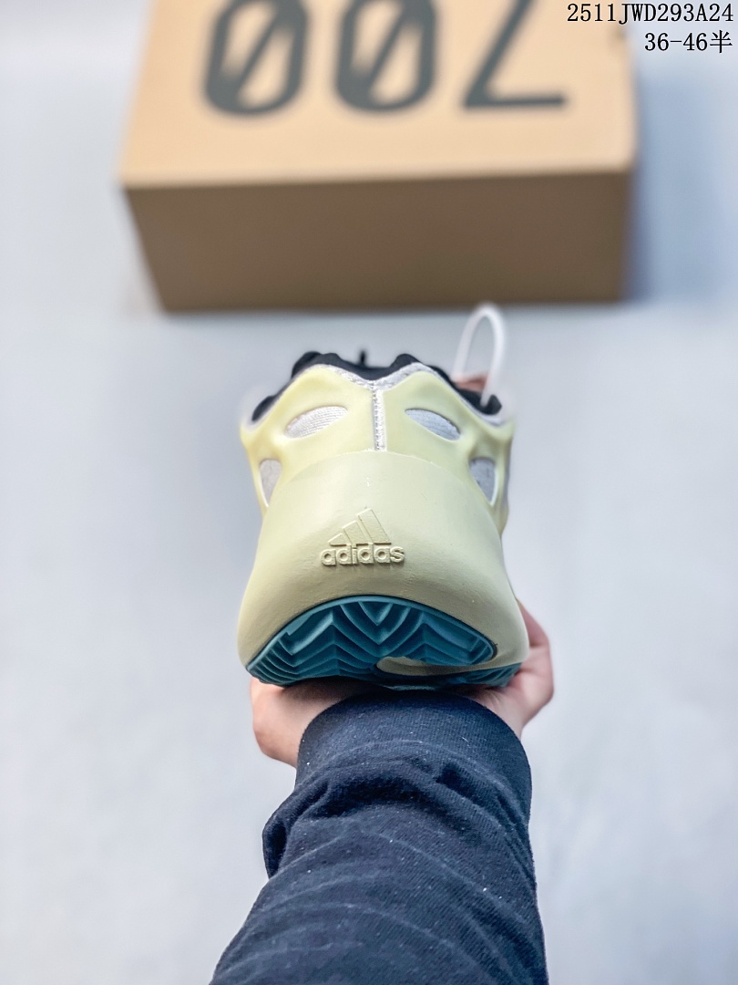 Adidas Yeezy 700 V3 Kyanite · Y700 — תמונה 7