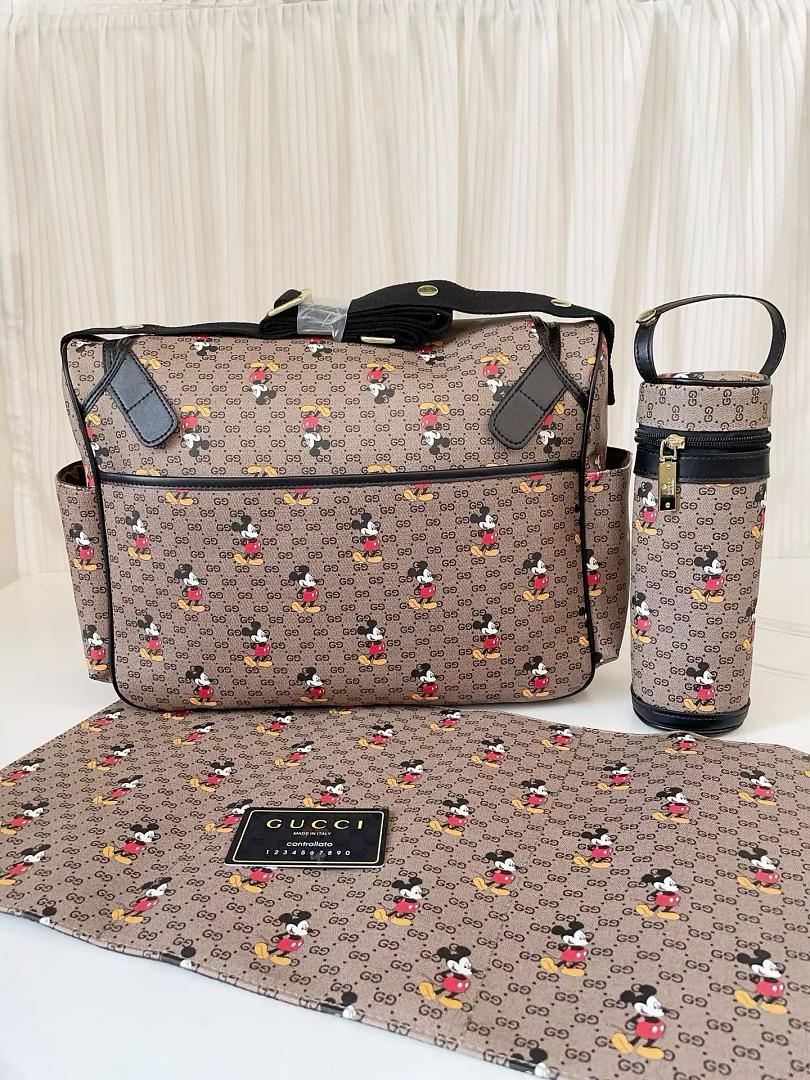 Gucci GG Supreme Diaper Bag · JX73 — תמונה 5