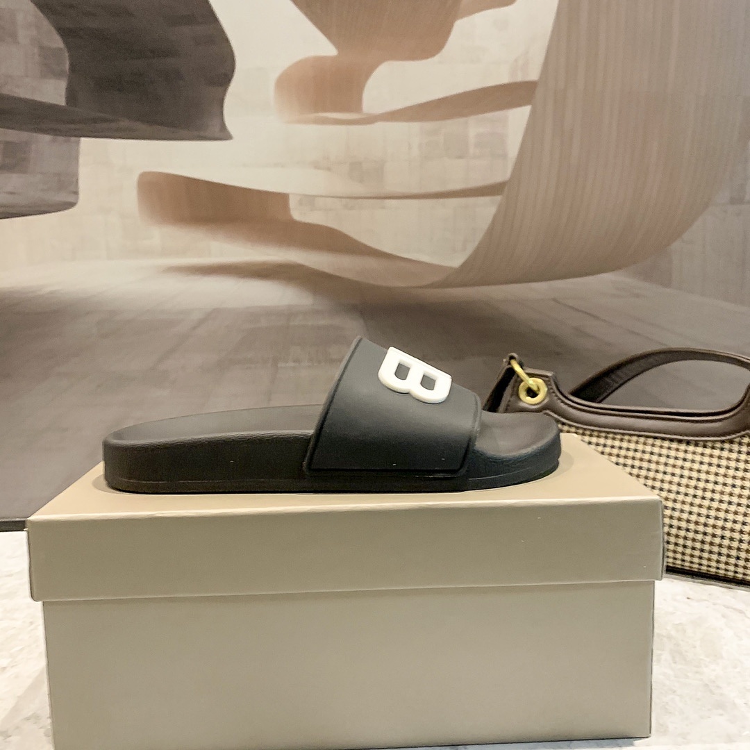Balenciaga Pool Slide Sandal · B1TT — תמונה 6