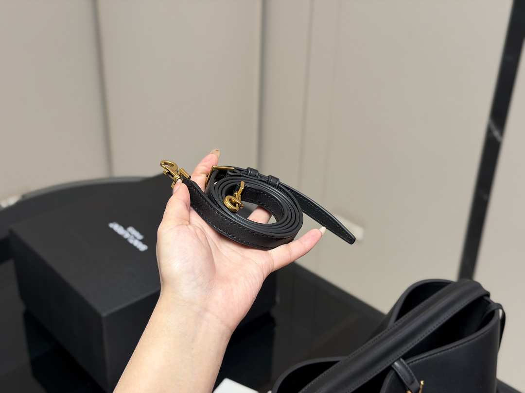 Saint Laurent Le 37 · G38T — תמונה 3