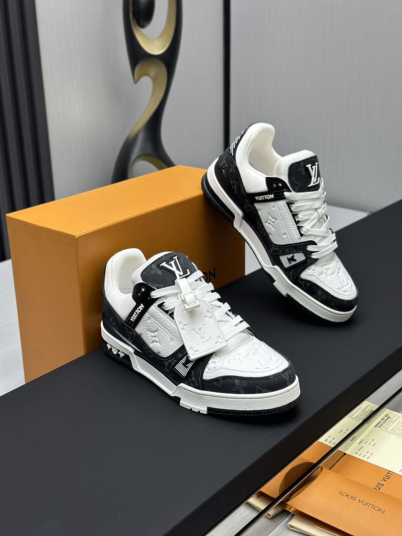 Louis Vuitton LV Trainer · L26K — תמונה 9