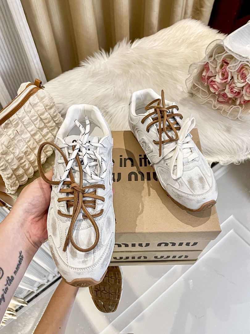 Miu Miu x New Balance 530 SL · Y83M — תמונה 6