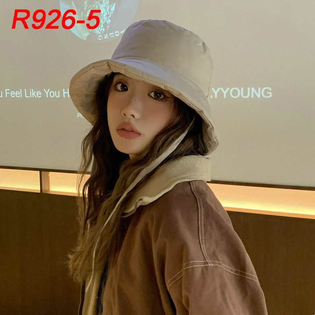 Alo Yoga Good Shade Puffer Bucket Hat · R926 — תמונה 8