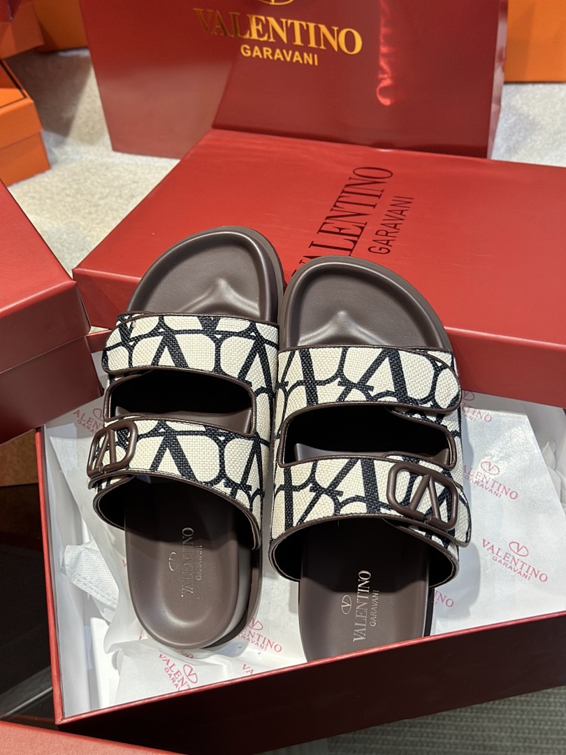 Valentino Toile Iconographe Double-Strap · G55V — תמונה 7