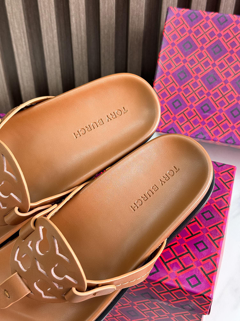 Tory Burch Miller · KED8 — תמונה 8