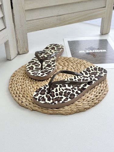Tory Burch — כפכפים · PYY4
