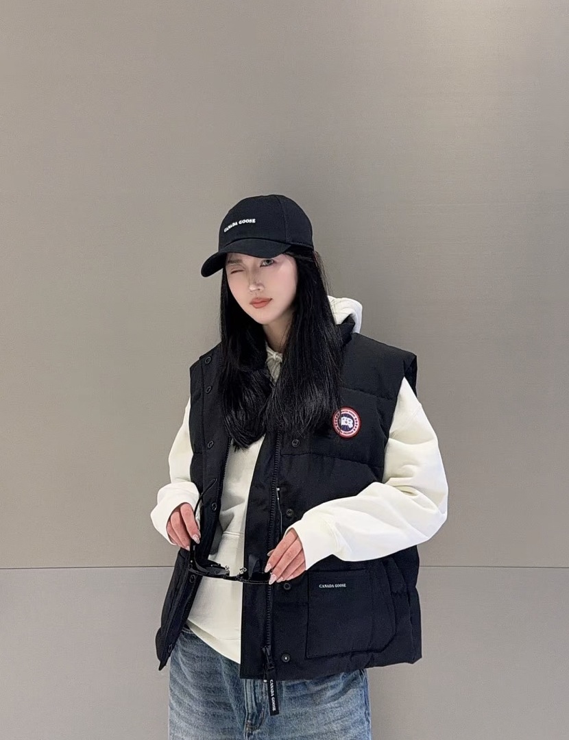 Canada Goose Freestyle Crew Vest · F36H — תמונה 7