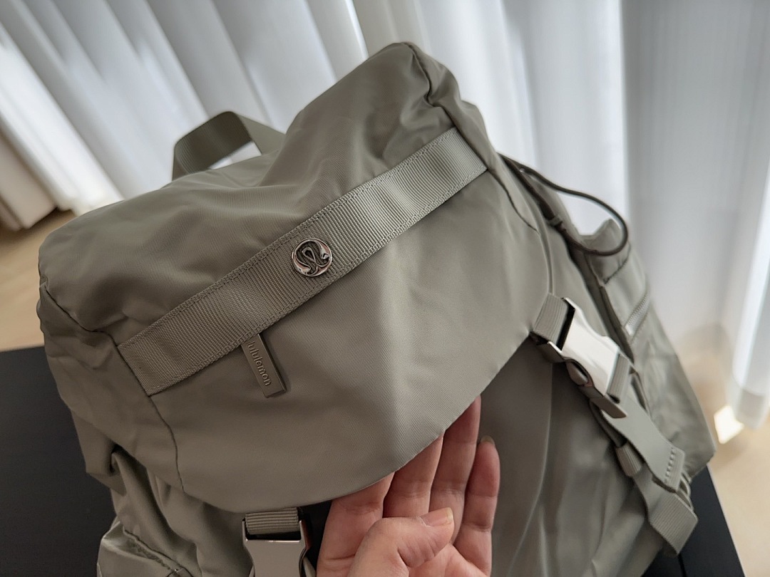 Lululemon Wunderlust Backpack *Small 14L · 87T5 — תמונה 11