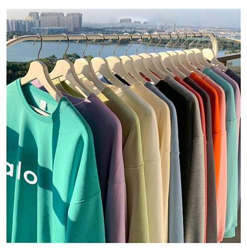 Alo Yoga Accolade Crew Neck Pullover · M7E6