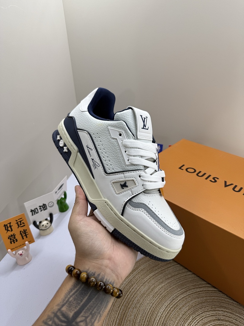 Louis Vuitton LV Trainer Sneaker · P2Y3 — תמונה 7