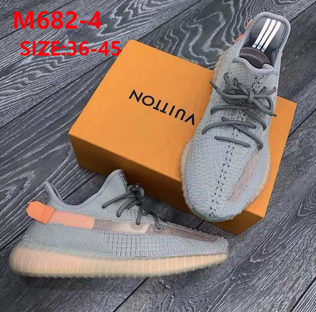 Adidas Yeezy Boost 350 V2 Triple · M682 — תמונה 21