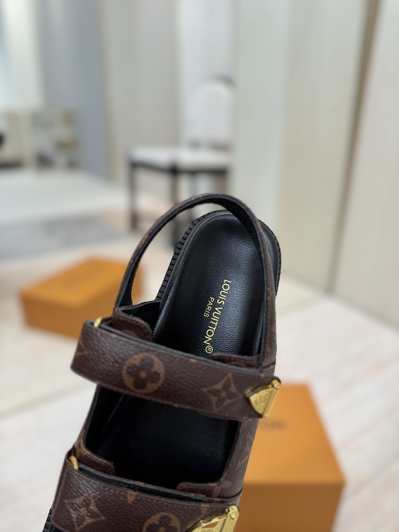 Louis Vuitton LV Sunset Comfort Sandal · R75P — תמונה 13