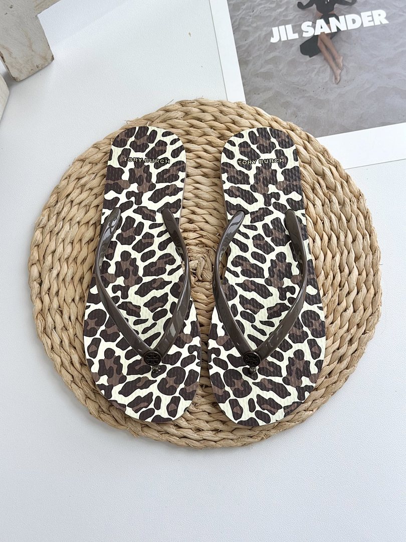 Tory Burch — כפכפים · PYY4 — תמונה 11
