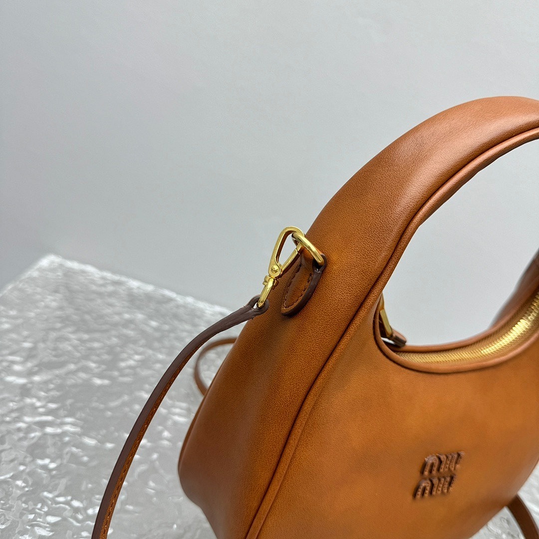 Miu Miu Wander · DG0179 — תמונה 14