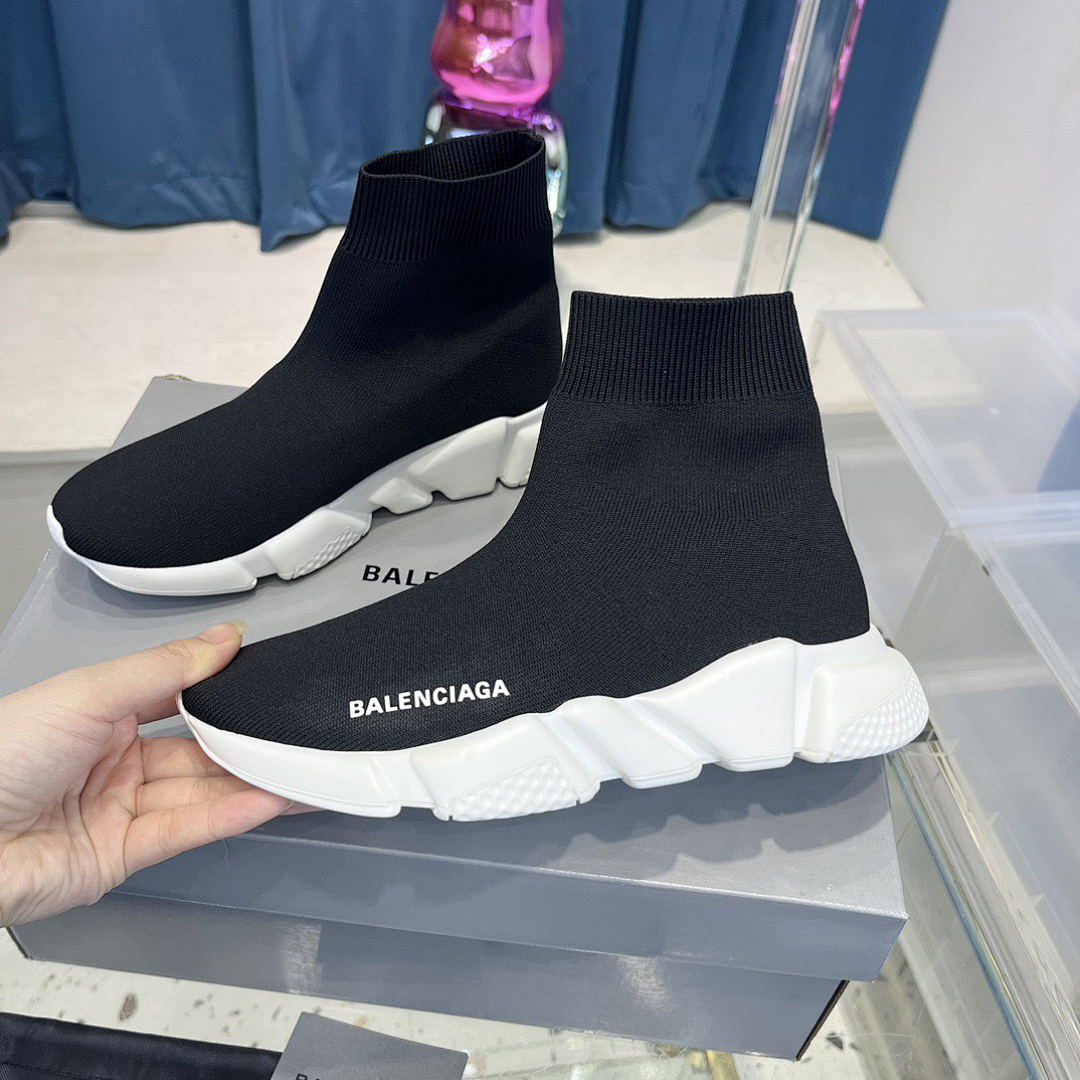 Balenciaga Speed 2.0 · BL02
