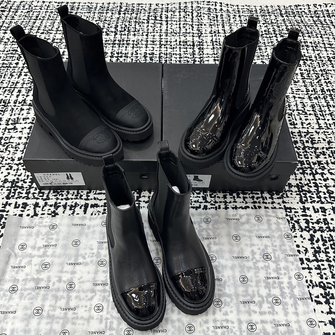 Chanel Cap Toe CC Short Boots · 6TB5