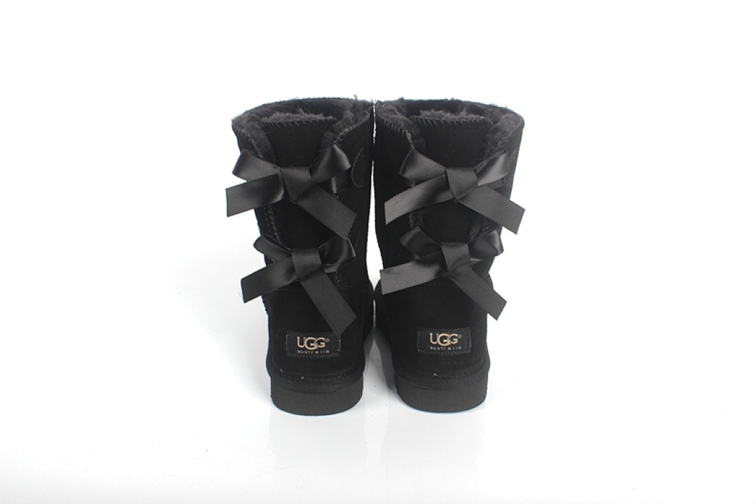 UGG — מגפיים · Y2A1 — תמונה 10