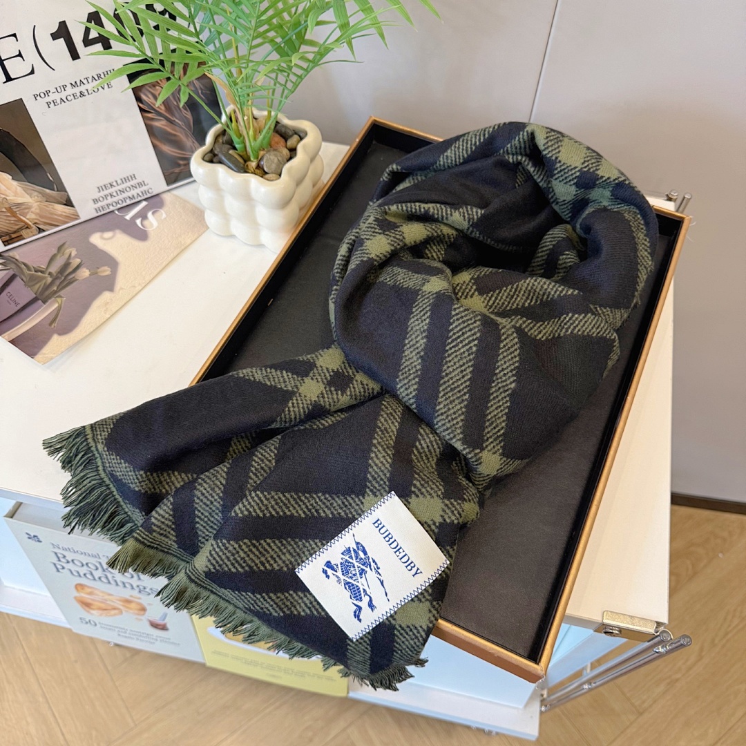 Burberry Wide Check Wool Silk Scarf · M40B — תמונה 6
