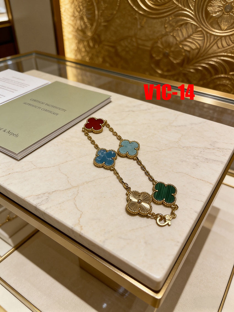 Van Cleef & Arpels Vintage Alhambra · V1C — תמונה 22