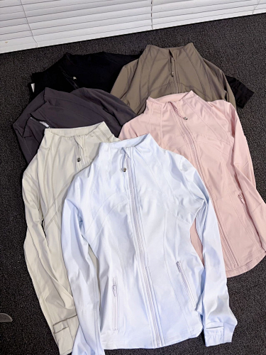 Lululemon Define Jacket · LX01