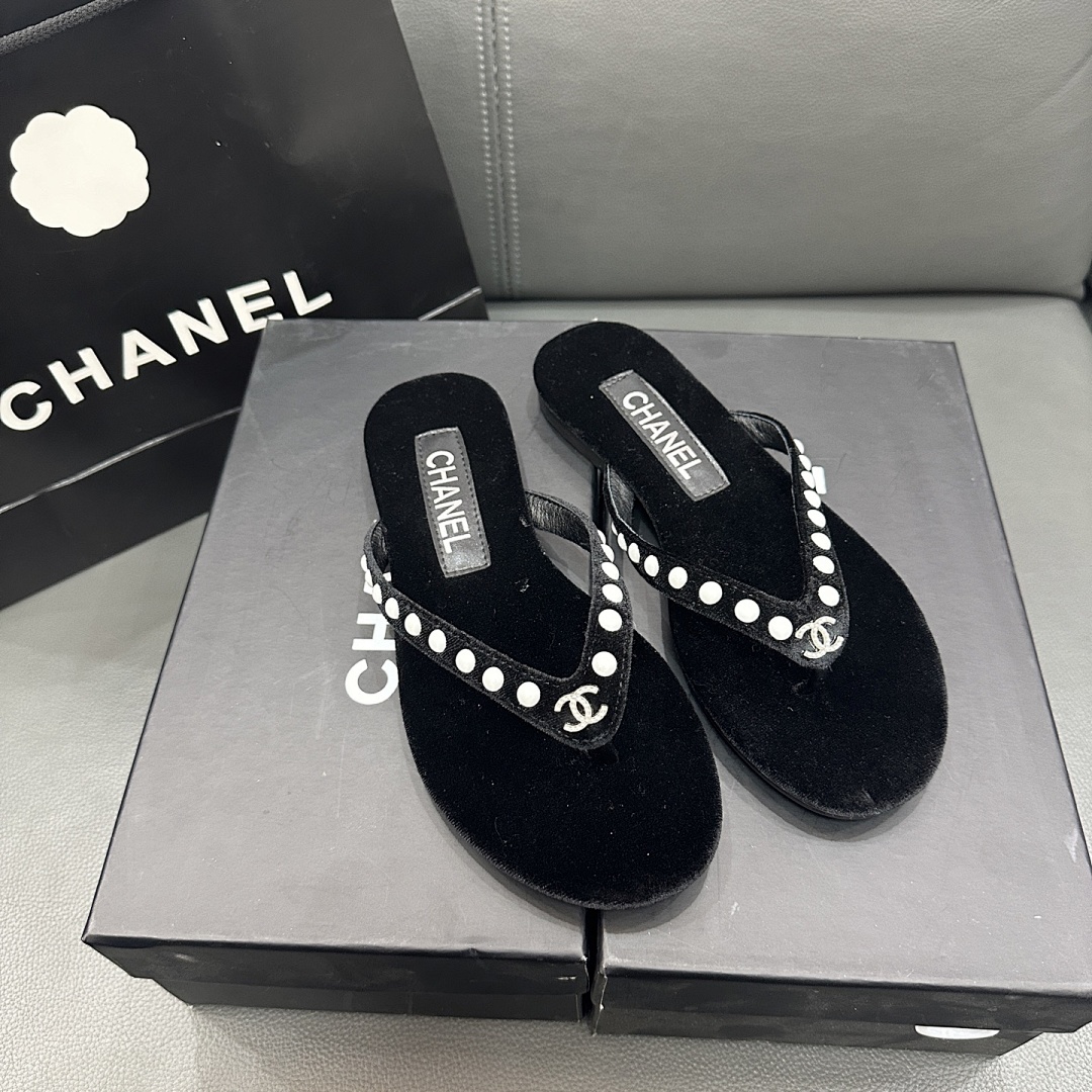 Chanel Thong Sandals · J6EC — תמונה 5