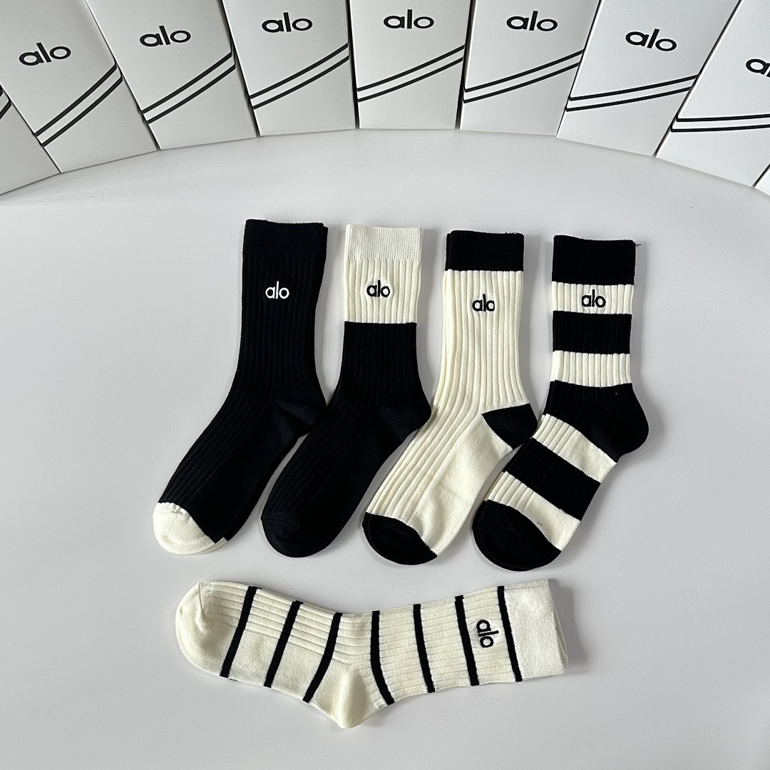 Alo Yoga Half-Crew Understated Sock · G1B1 — תמונה 9