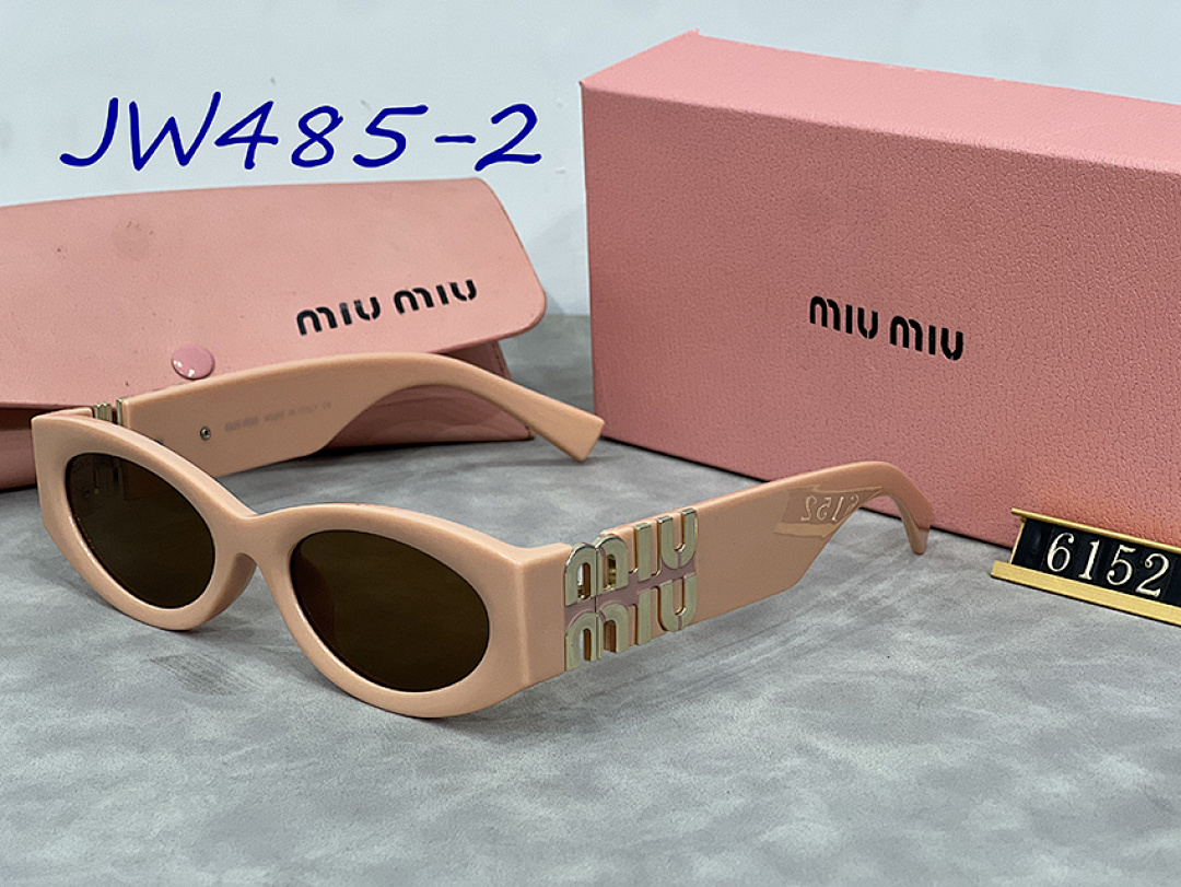 Miu Miu — משקפי שמש · JW485 — תמונה 15