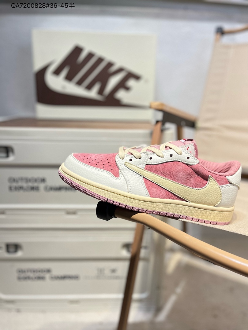 Air Jordan 1 Low OG · G67A — תמונה 3