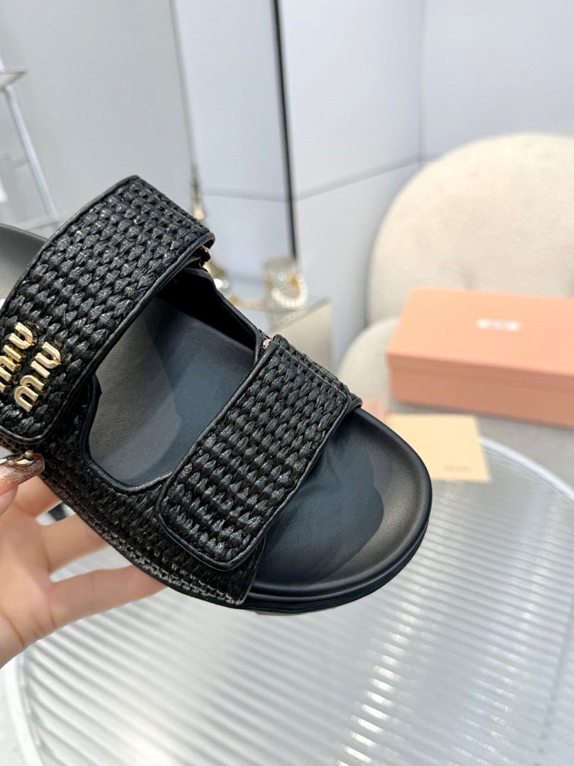 Miu Miu Raffia Dual-Grip Comfort Sandals · KK02 — תמונה 9