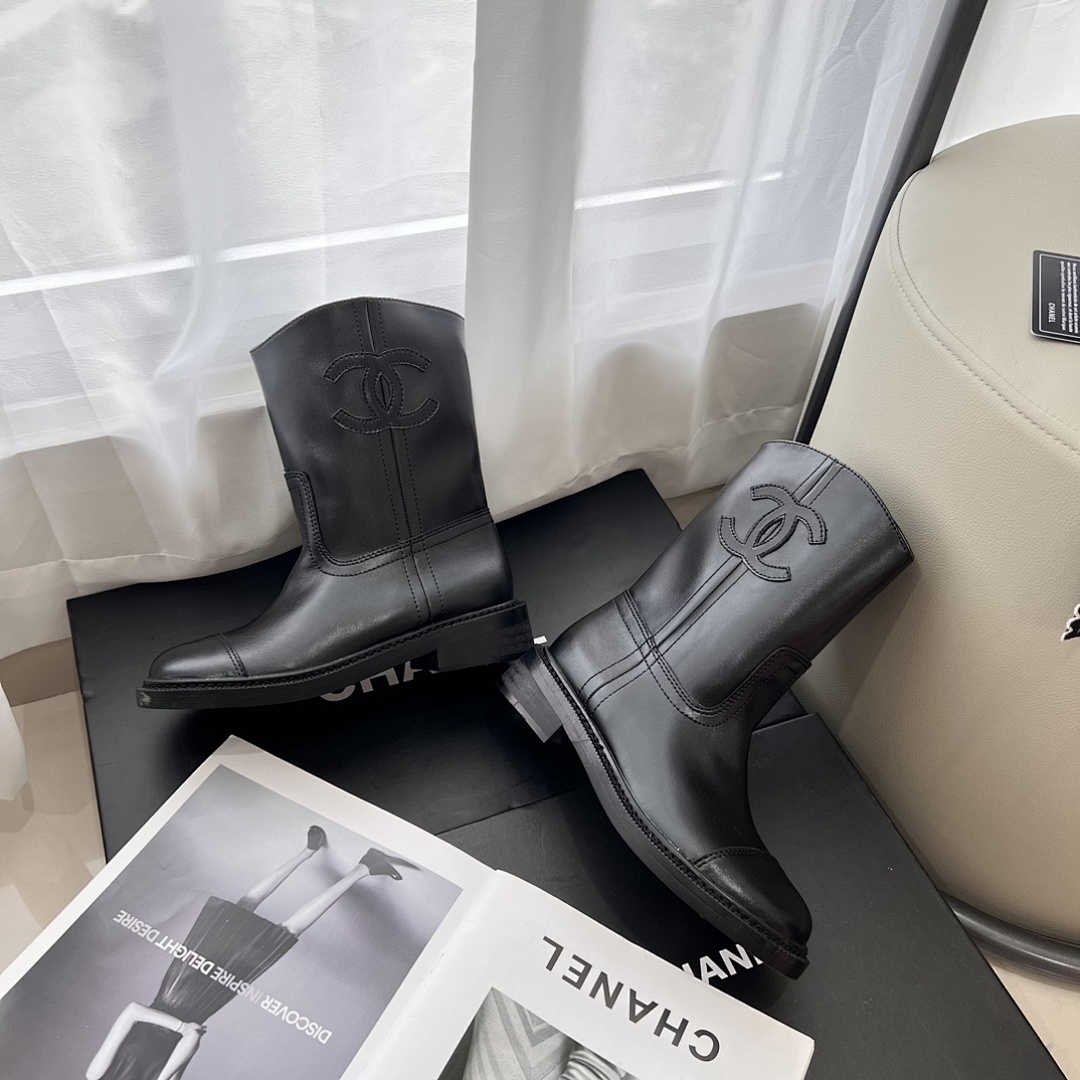 Chanel CC Riding Boots · Y60C — תמונה 3