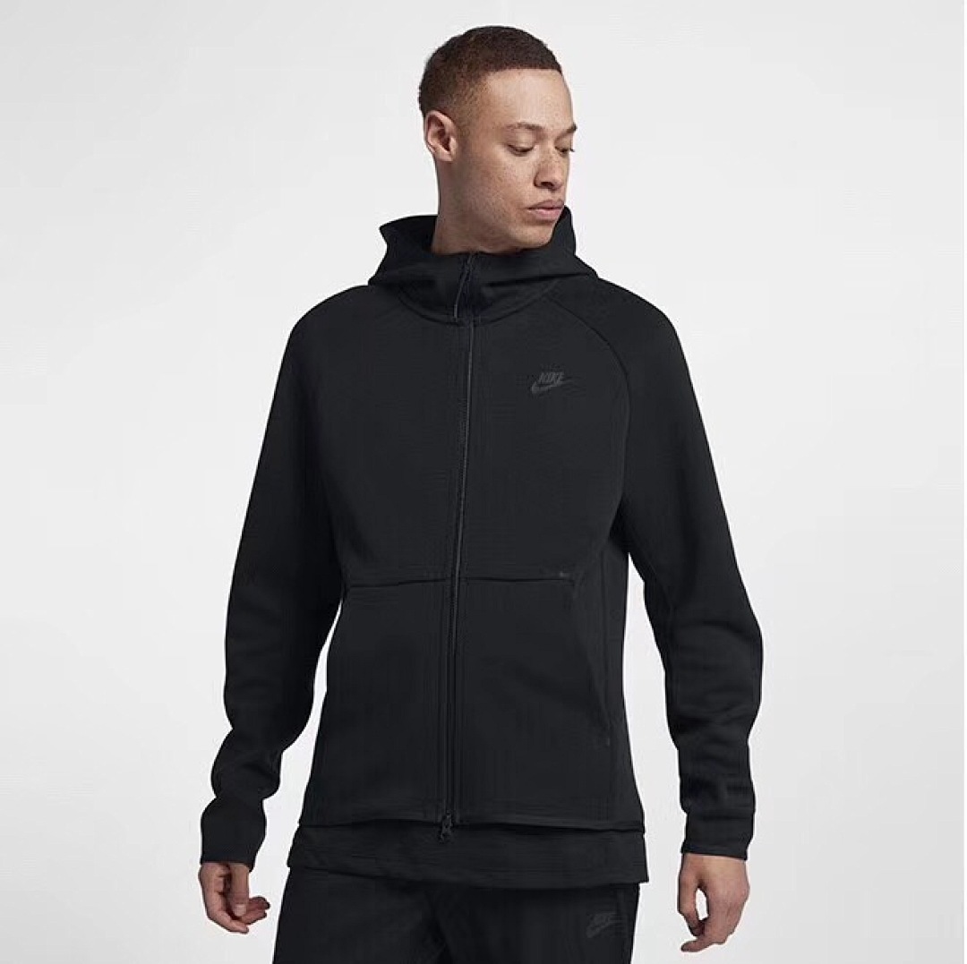 Nike Tech Fleece Windrunner · M9B5