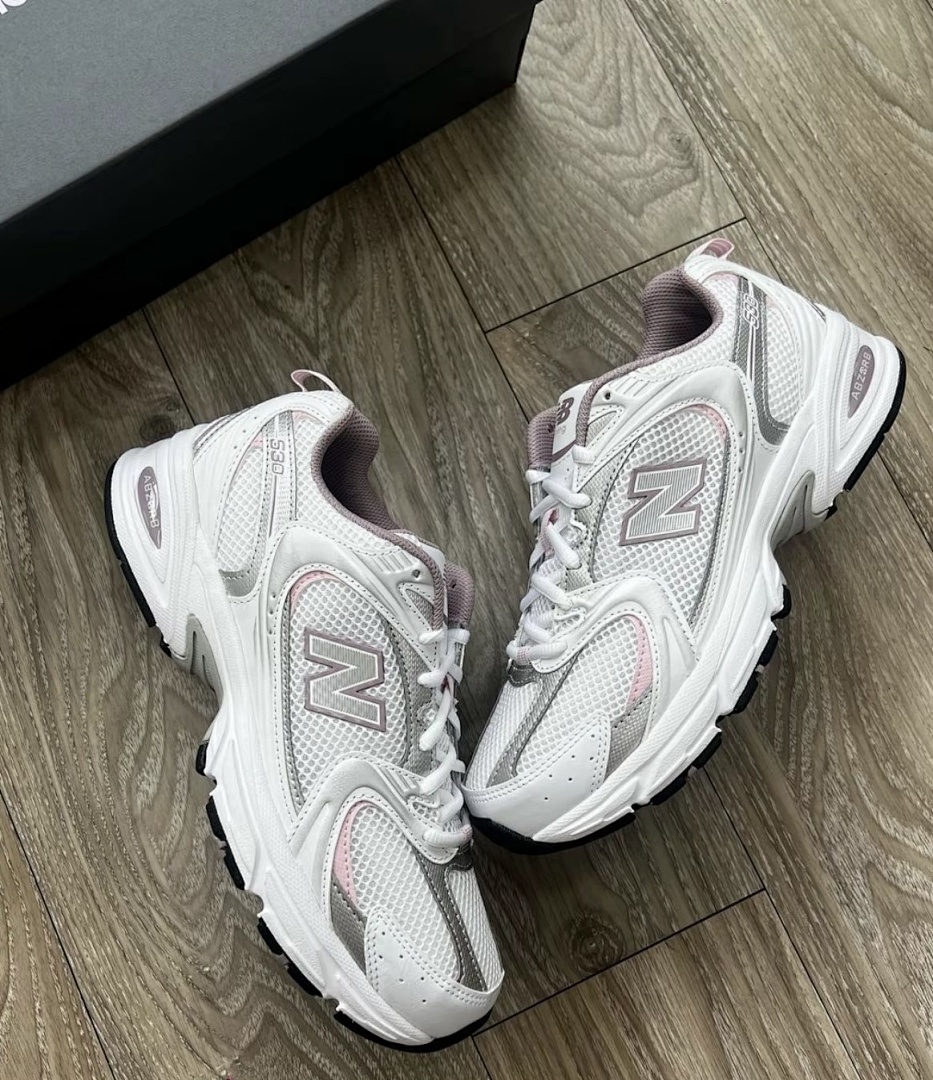 New Balance 530 · G2D6
